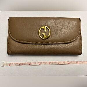 Gucci Brown Leather 1973 flap continental Wallet with Gold Logo